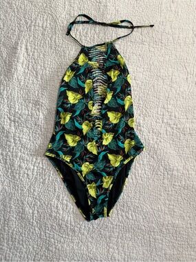 Victoria’s Secret one piece swimsuit